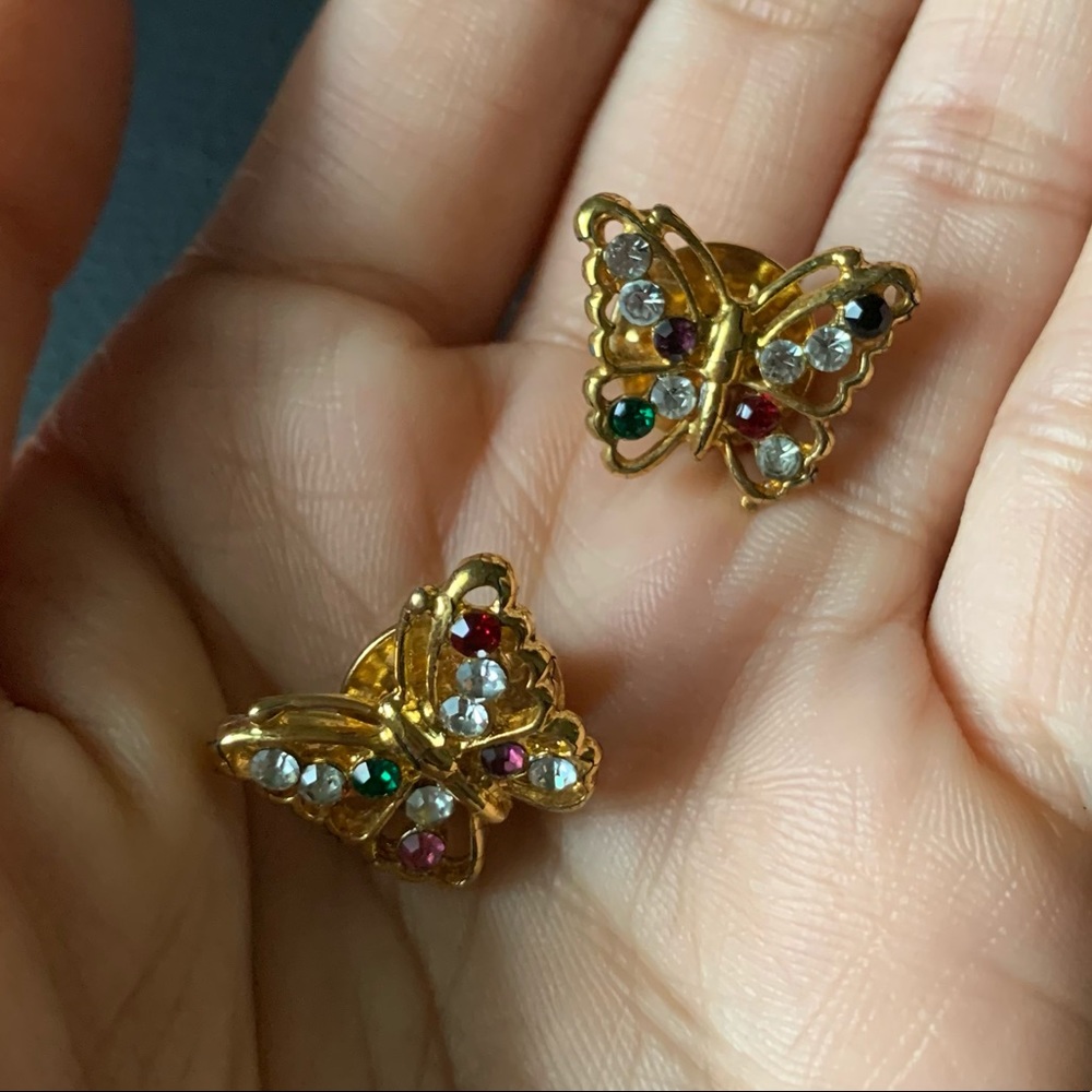 Butterfly pin 🦋 ($15 each)